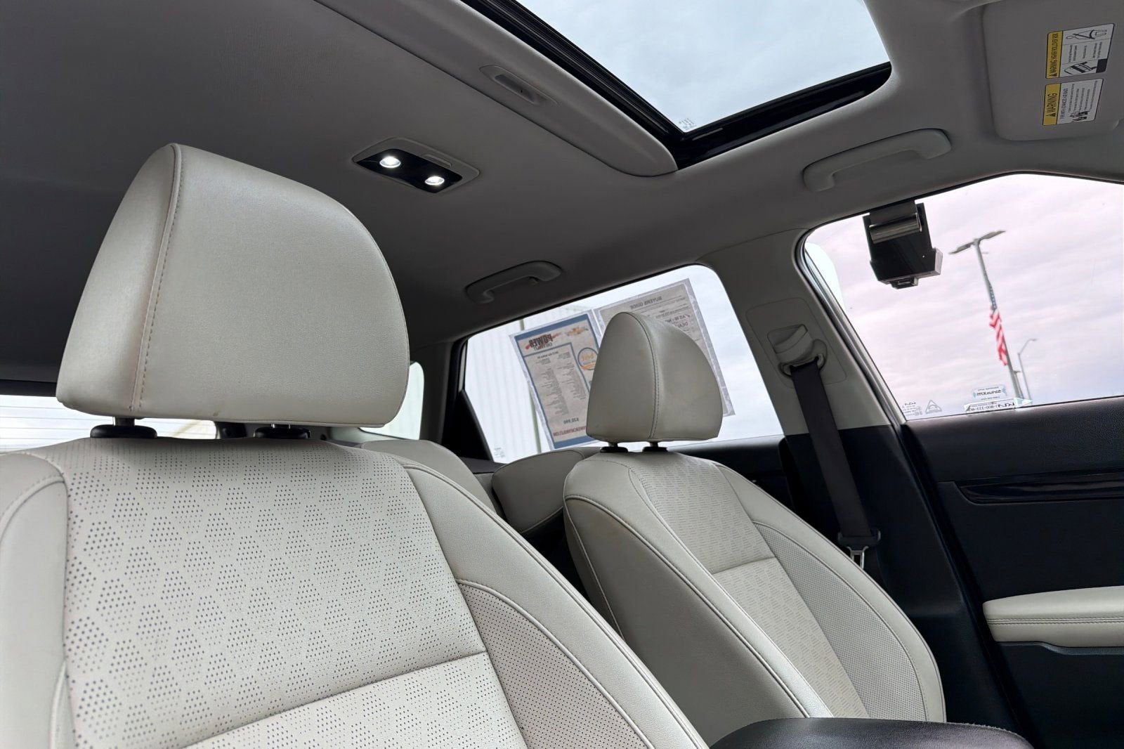 2023 Kia Seltos EX - Photo 17