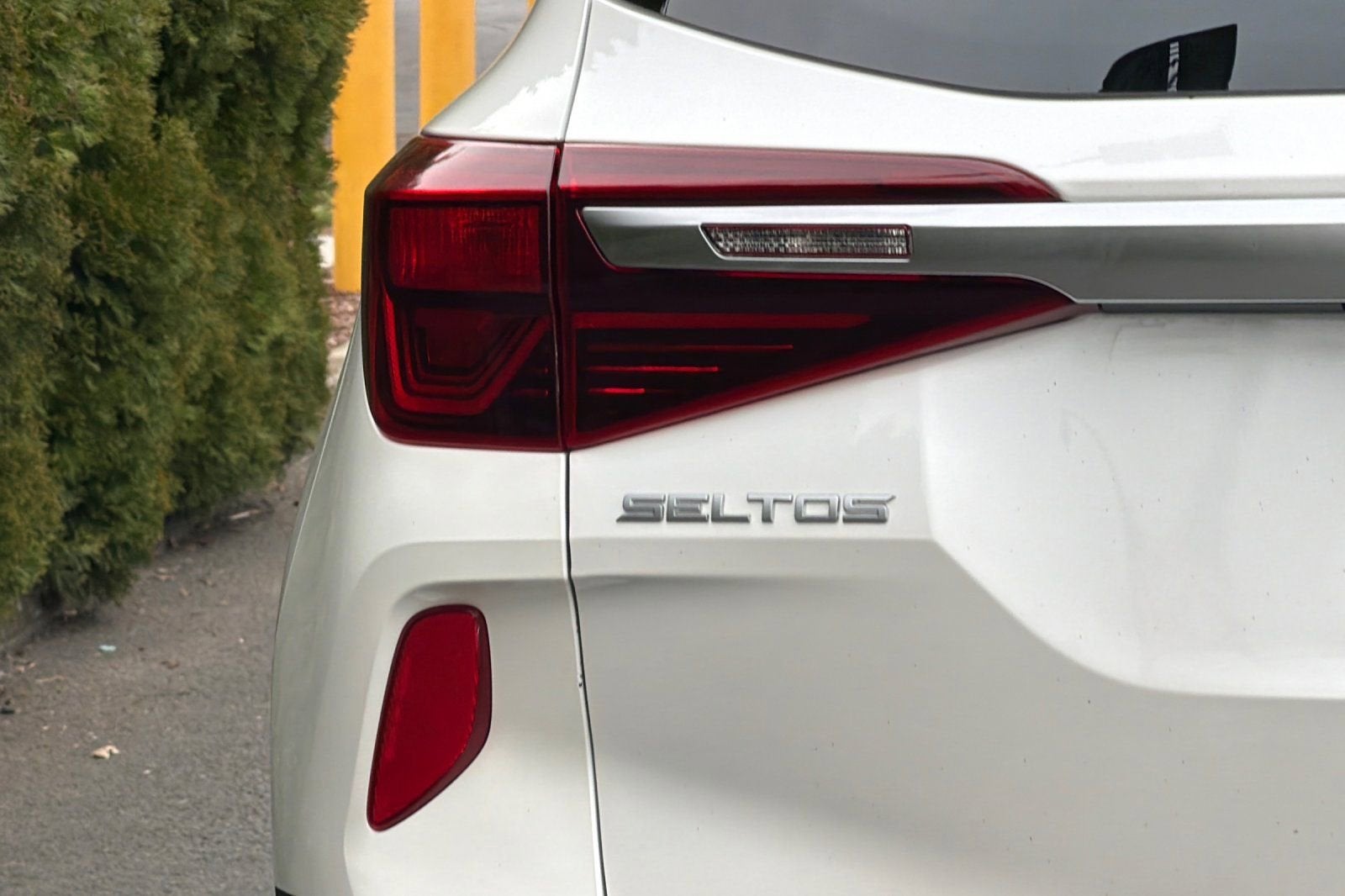 2023 Kia Seltos EX - Photo 28