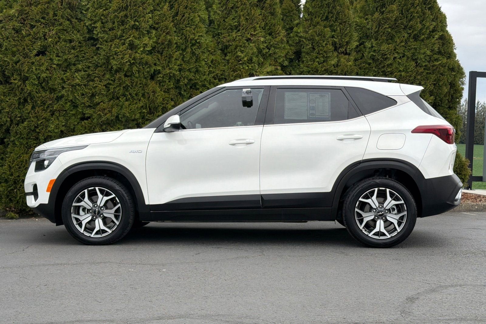 2023 Kia Seltos EX - Photo 7