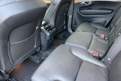 2024 Volvo XC90 Plus Bright Theme