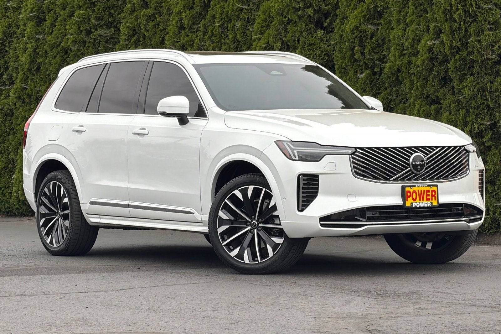 2025 Volvo XC90 Plus