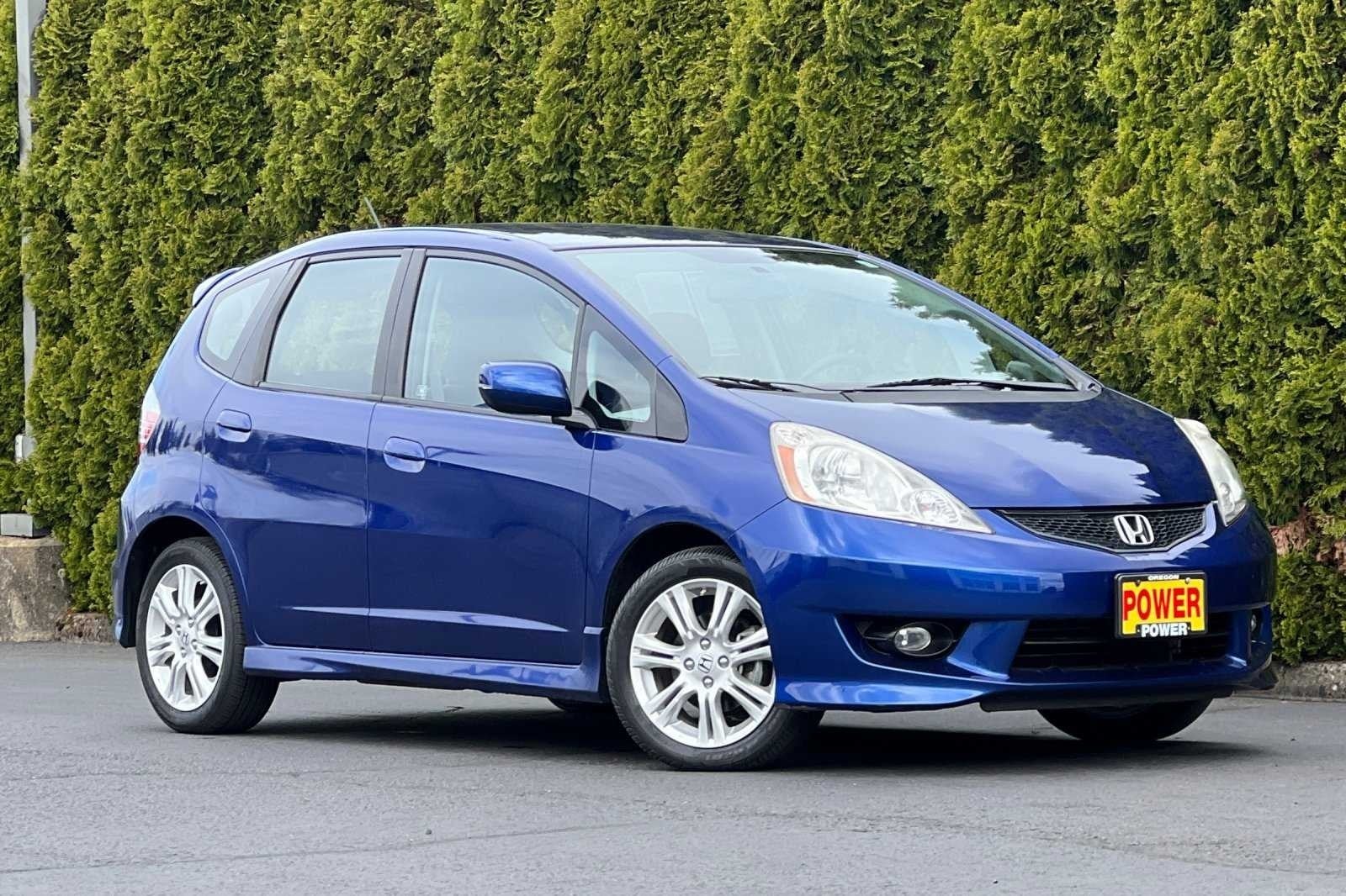 Used 2010 Honda Fit Sport with VIN JHMGE8G4XAS013723 for sale in Sublimity, OR