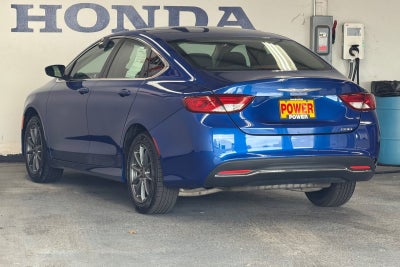 2016 Chrysler 200 Limited