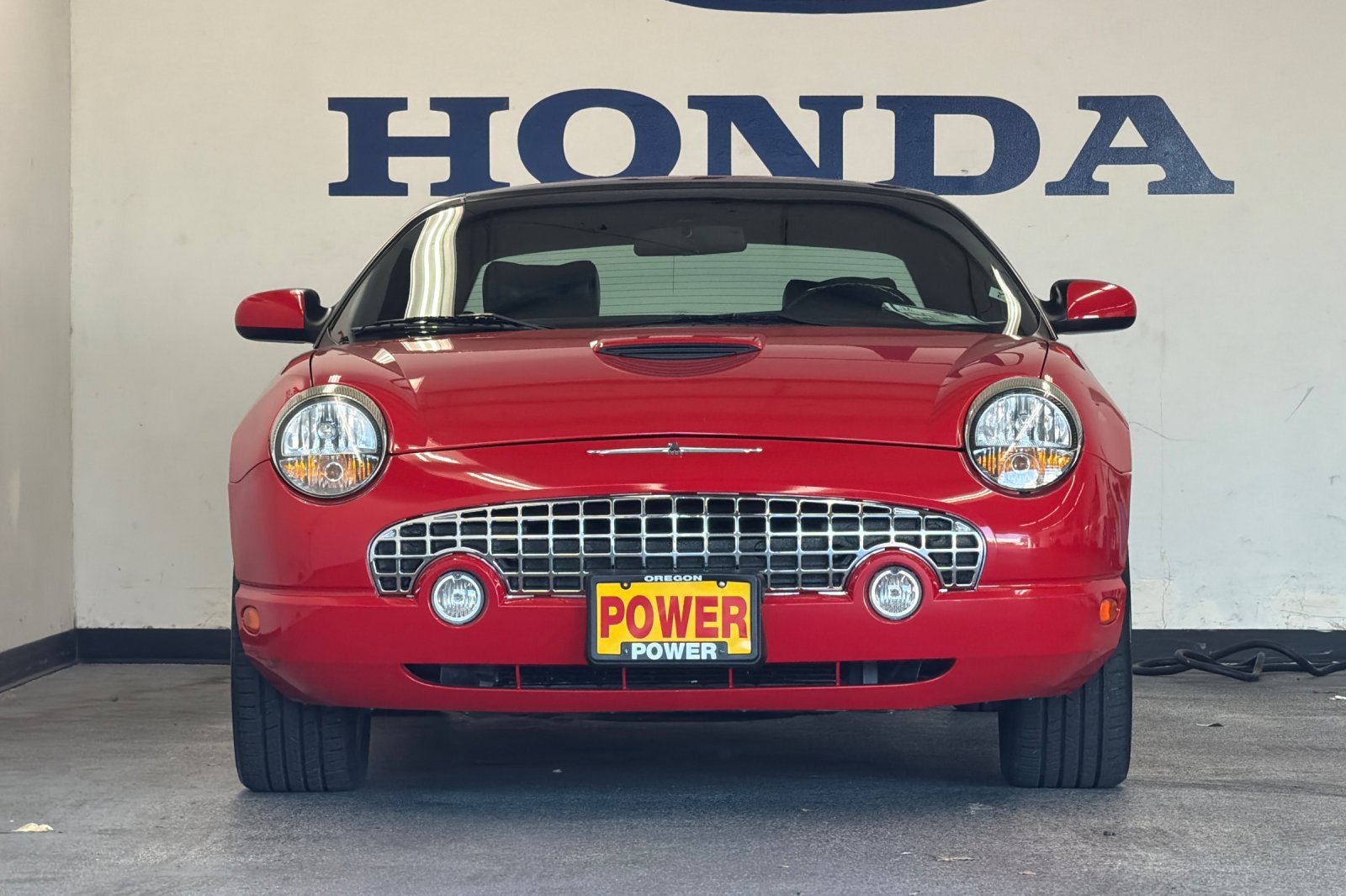 2005 Ford Thunderbird Base
