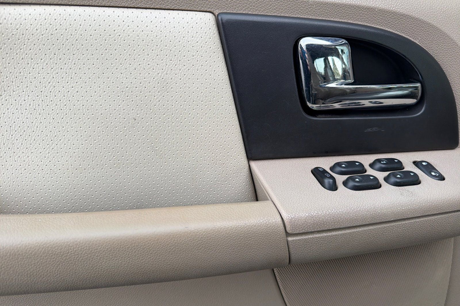 2005 Ford Expedition XLT