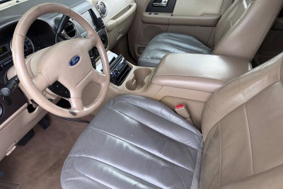 2005 Ford Expedition XLT