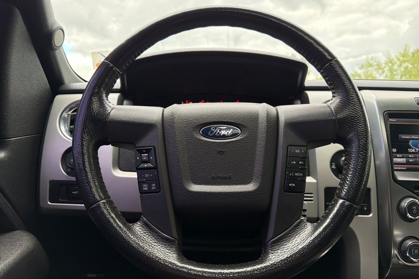2013 Ford F-150 Base