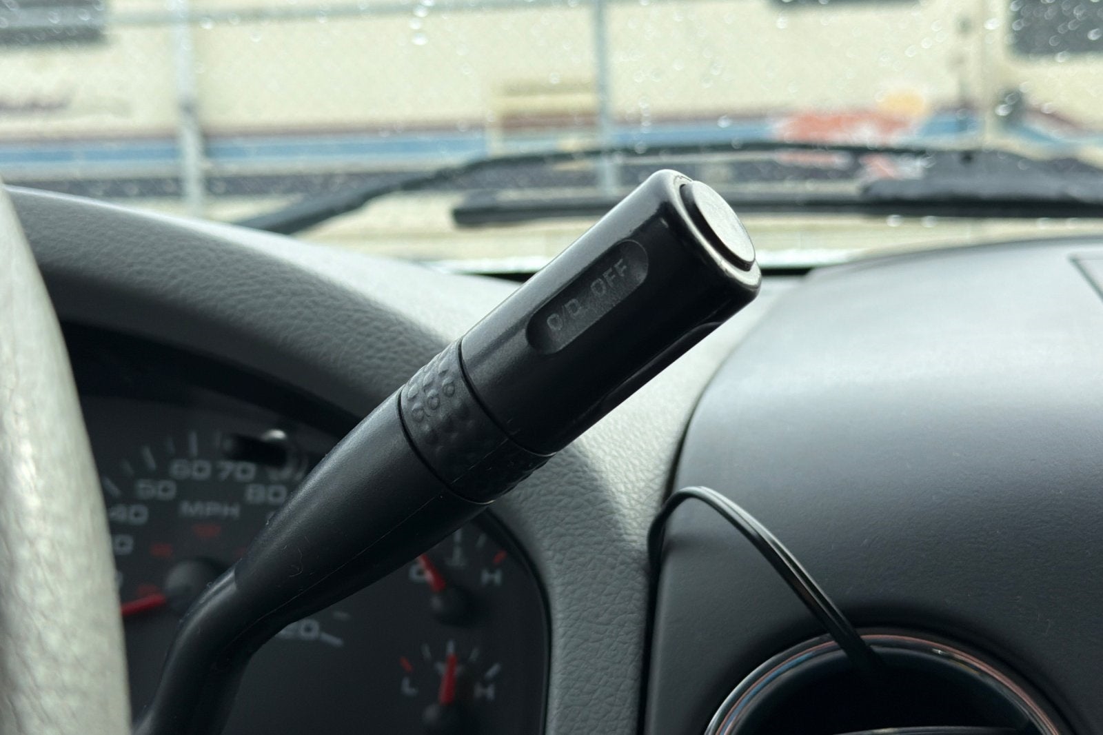 2004 Ford F-150 Base