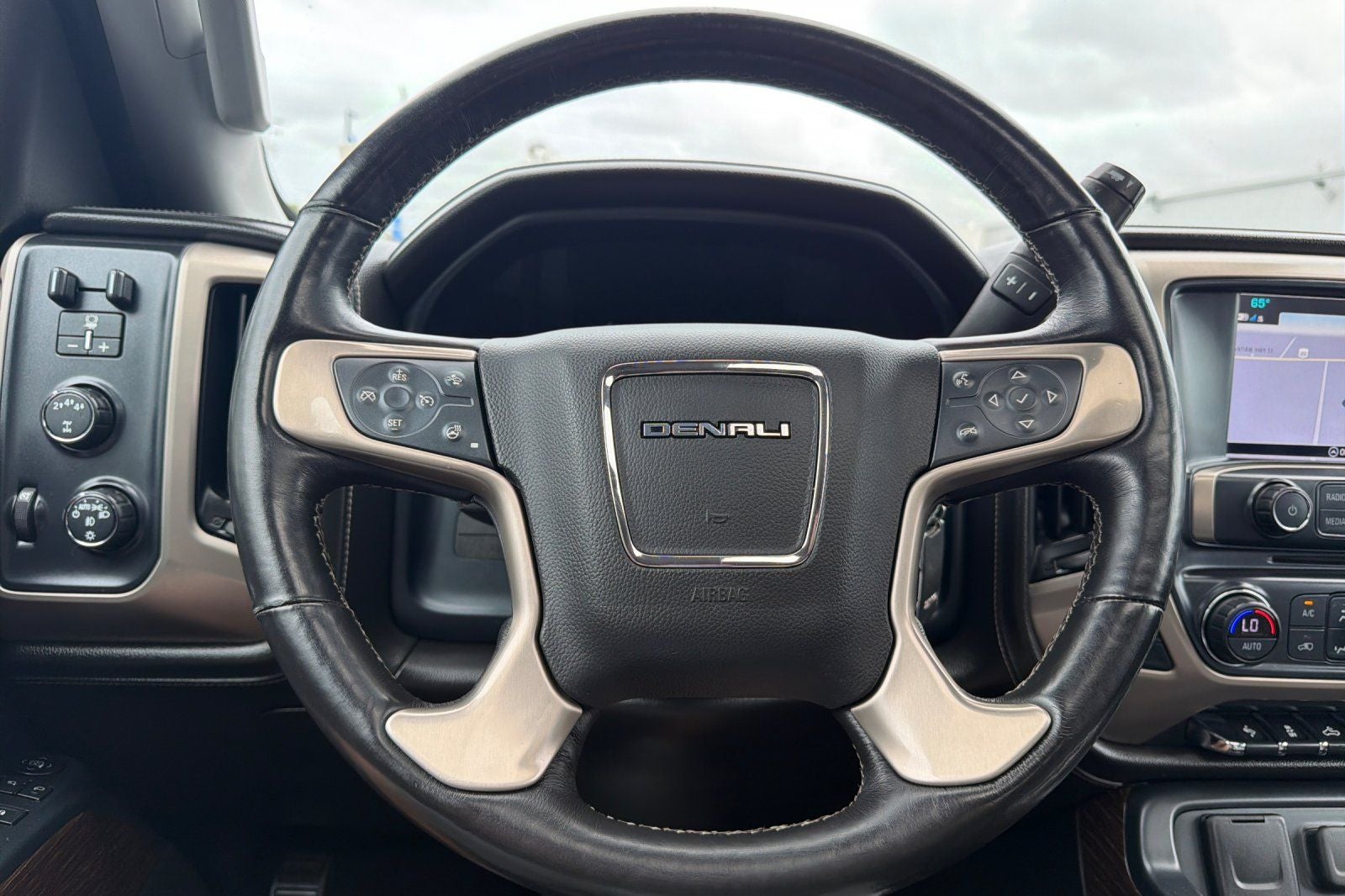 2017 GMC Sierra 3500HD Denali