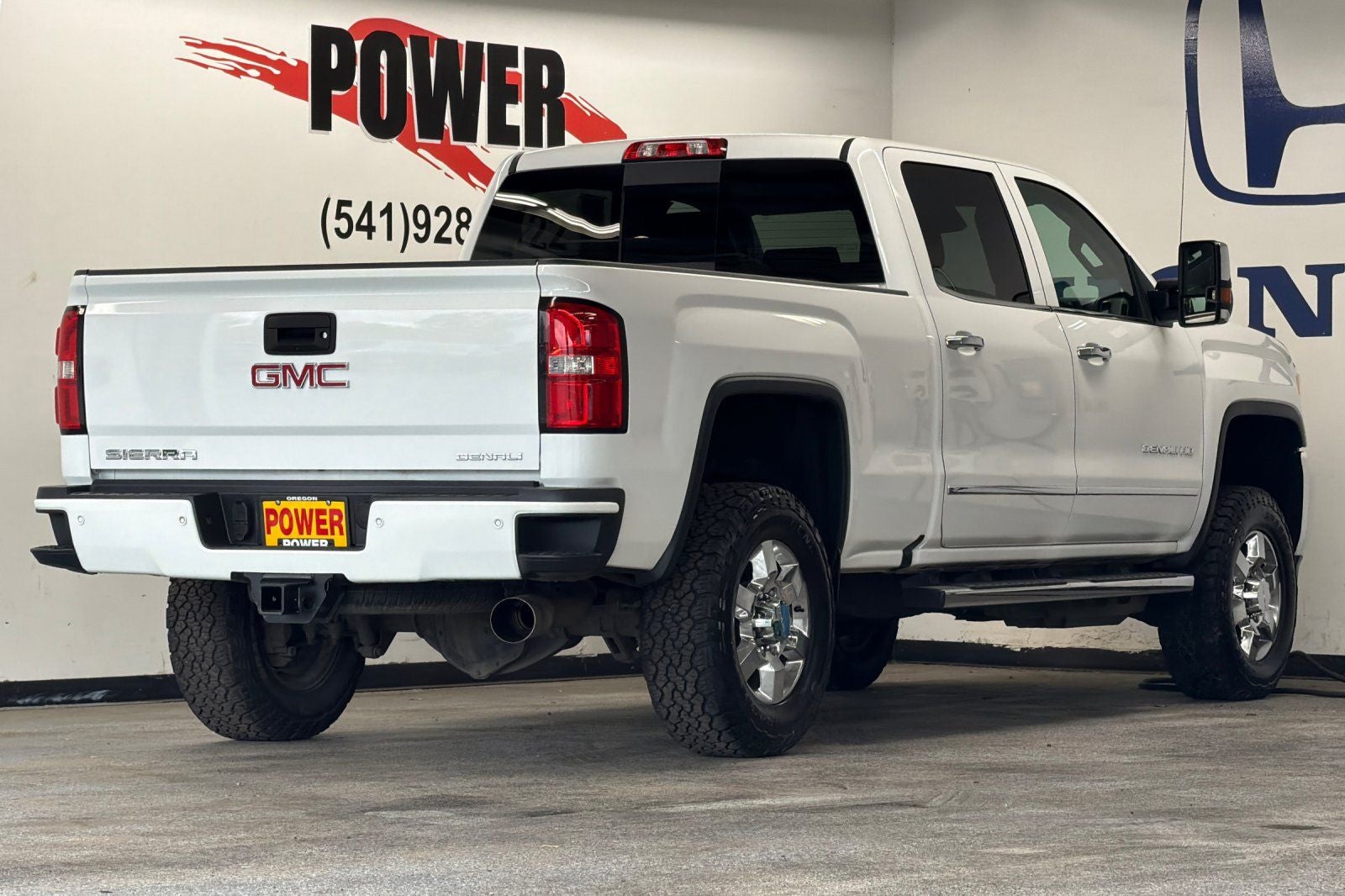 2017 GMC Sierra 3500HD Denali