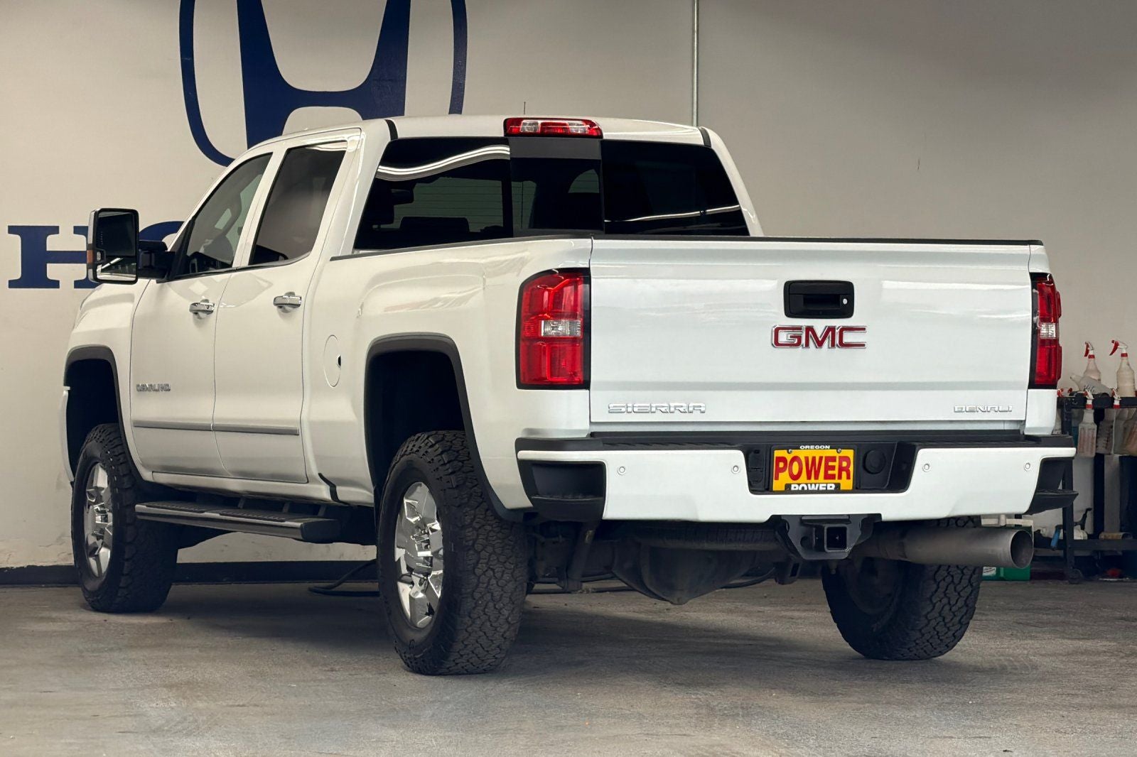 2017 GMC Sierra 3500HD Denali
