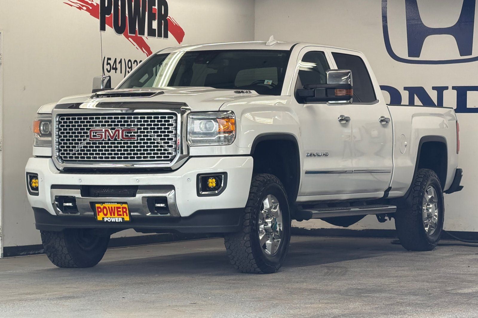 2017 GMC Sierra 3500HD Denali