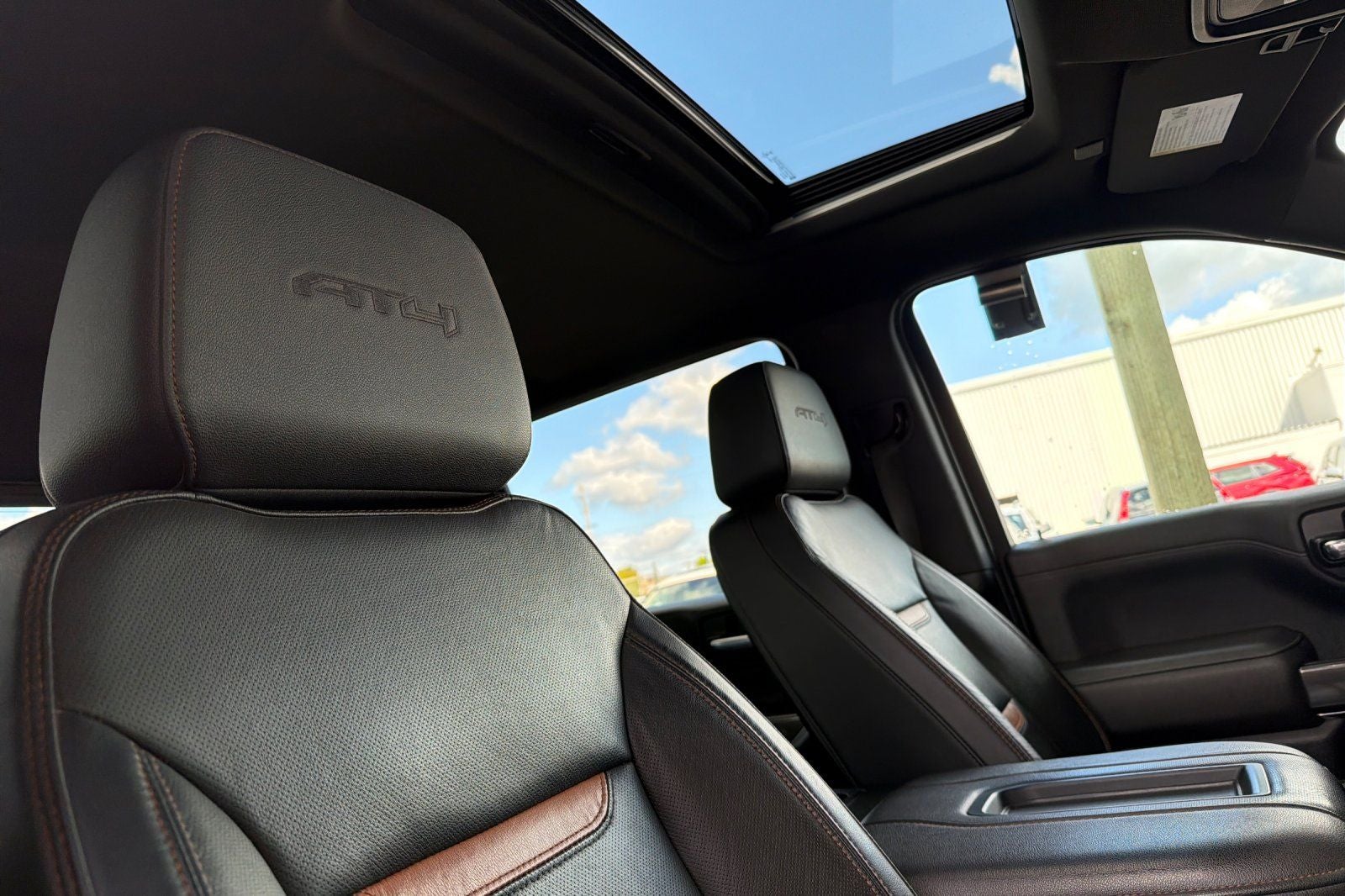 2021 GMC Sierra 1500 AT4