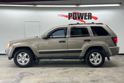 2005 Jeep Grand Cherokee Laredo