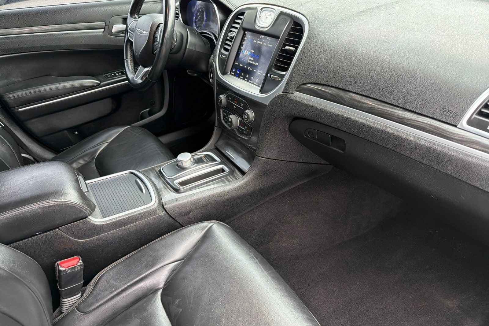 2019 Chrysler 300 Touring