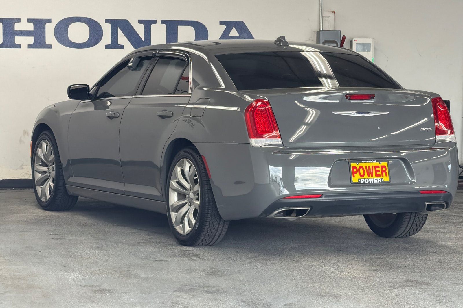 2019 Chrysler 300 Touring