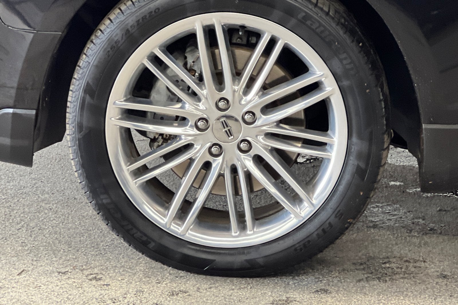 2019 Lincoln MKT Standard