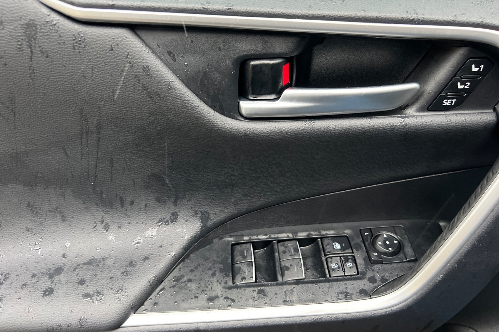 2025 Toyota RAV4 Hybrid XSE