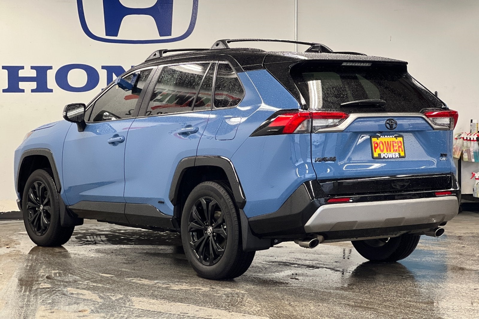 2025 Toyota RAV4 Hybrid XSE