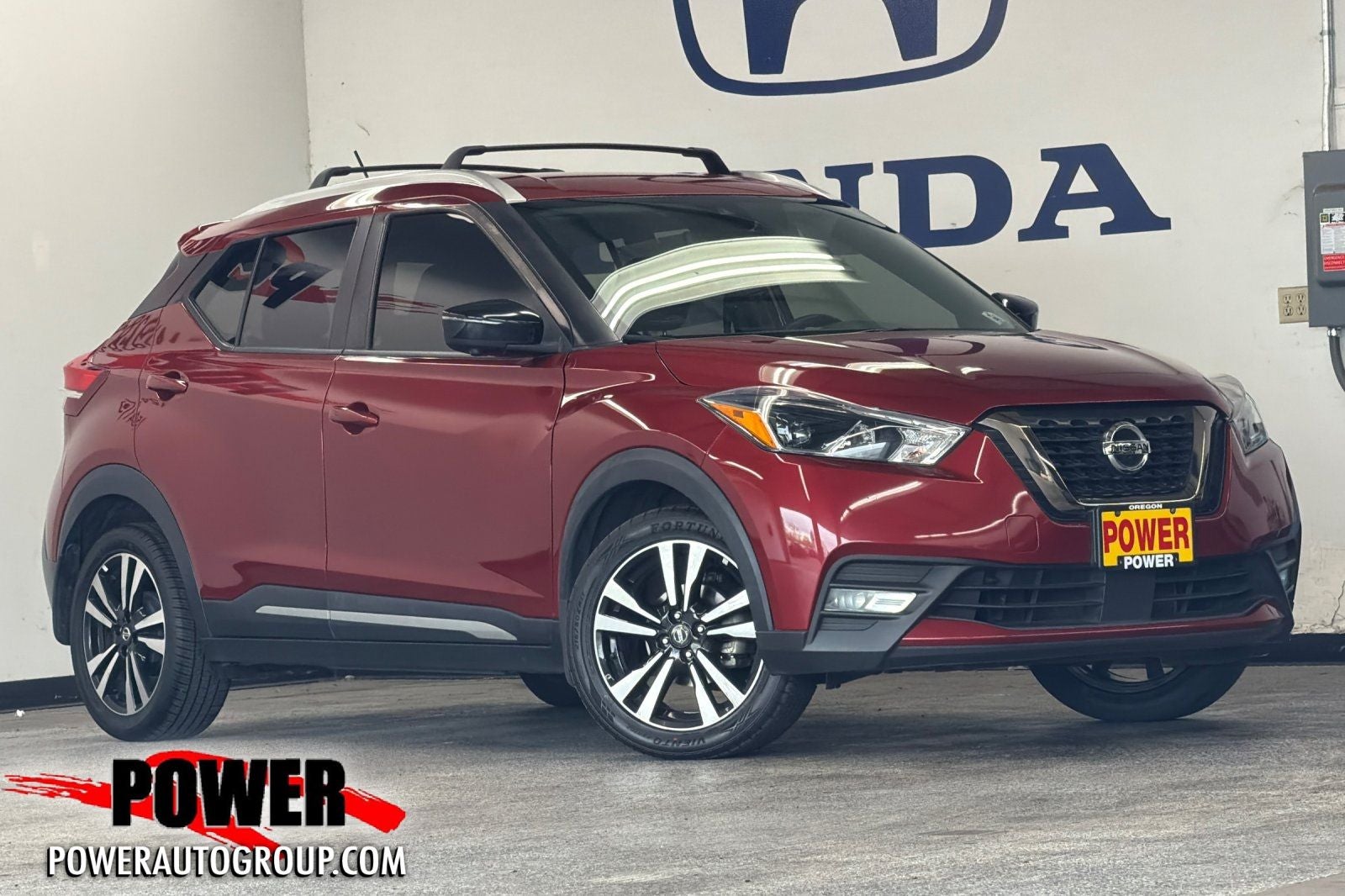 2020 Nissan Kicks SR