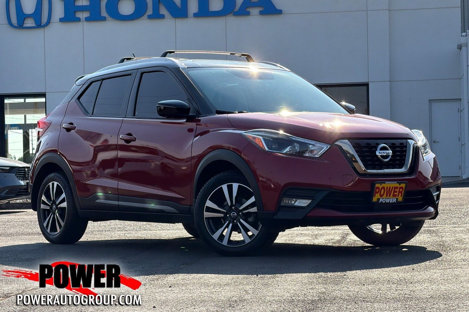 2020 Nissan Kicks SR
