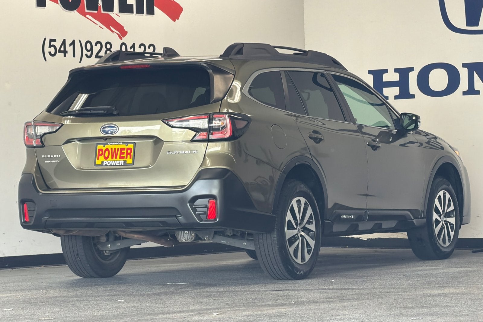 2022 Subaru Outback Premium