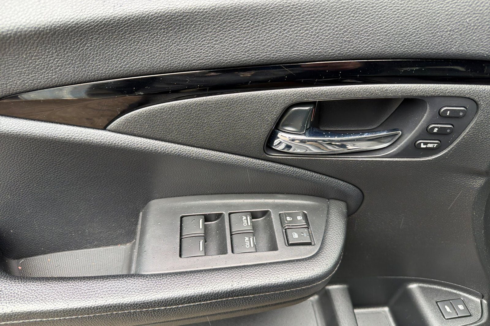 2019 Honda Pilot Touring 8 Passenger