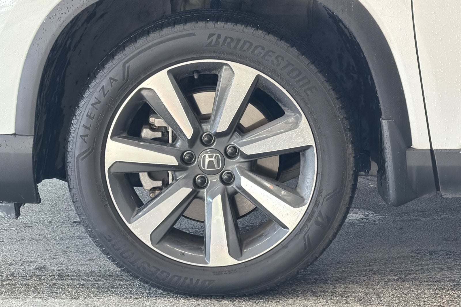 2023 Honda Pilot Touring