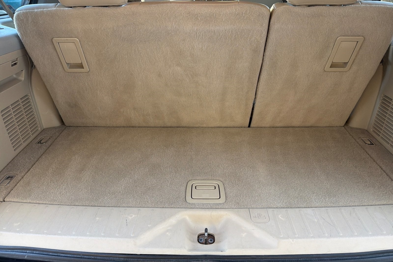 2015 Nissan Armada SV