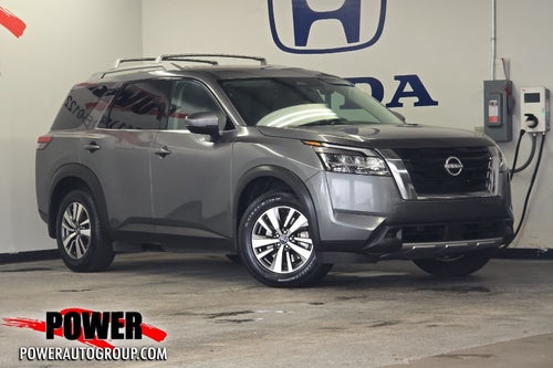 2022 Nissan Pathfinder SL