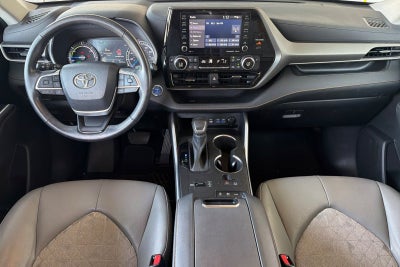 2022 Toyota Highlander Hybrid Bronze Edition
