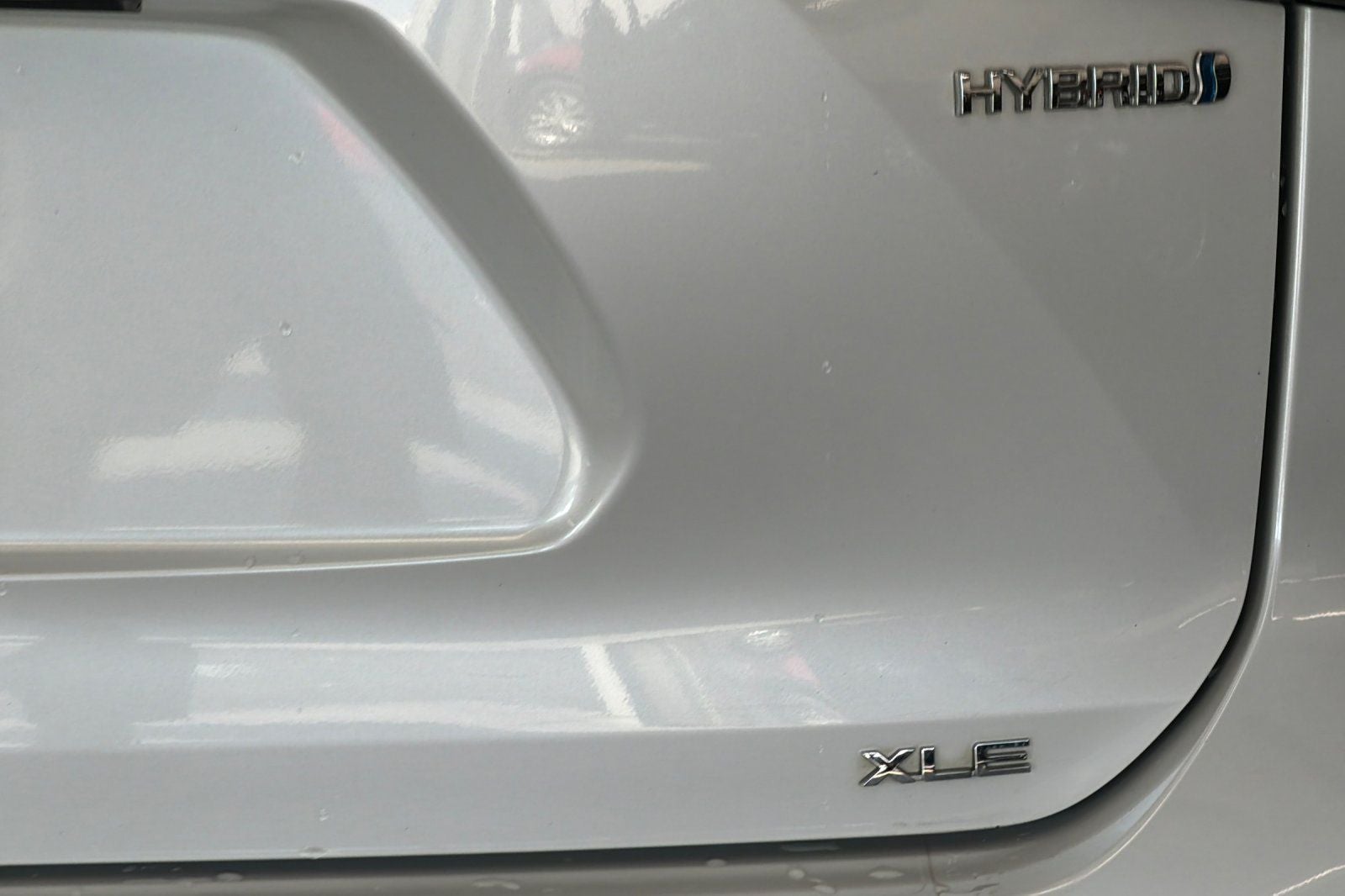 2022 Toyota Highlander Hybrid Bronze Edition