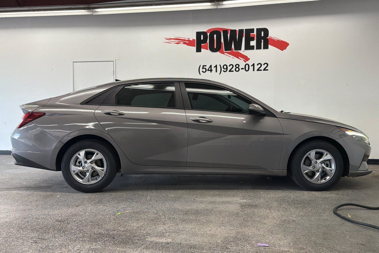 2022 Hyundai Elantra SE