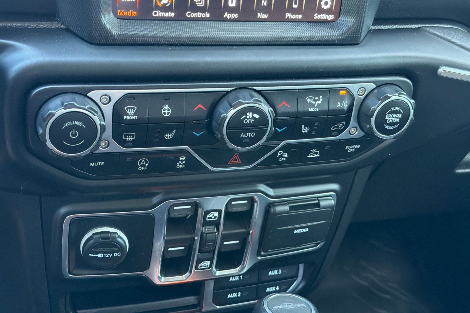 2021 Jeep Gladiator Overland