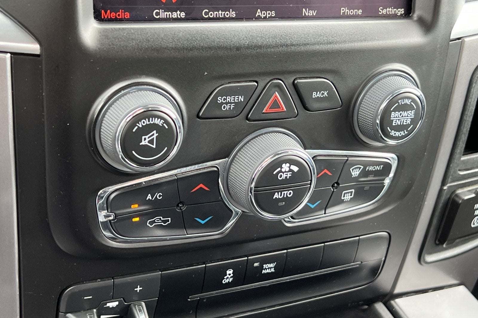 2023 RAM 1500 Classic SLT