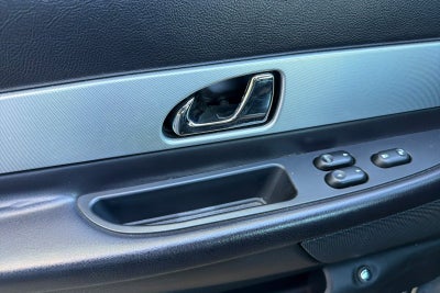 2005 Ford Thunderbird Base