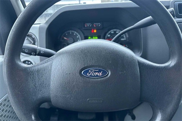 2014 Ford E-350SD Base Cutaway