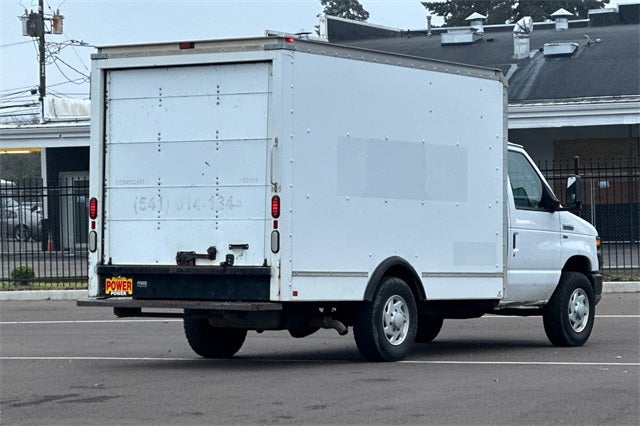 2014 Ford E-350SD Base Cutaway