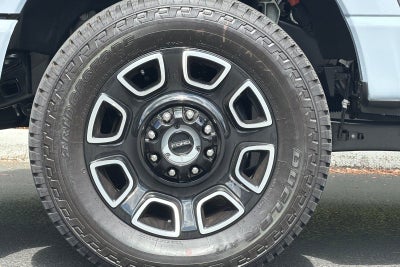 2025 Ford F-350SD Platinum