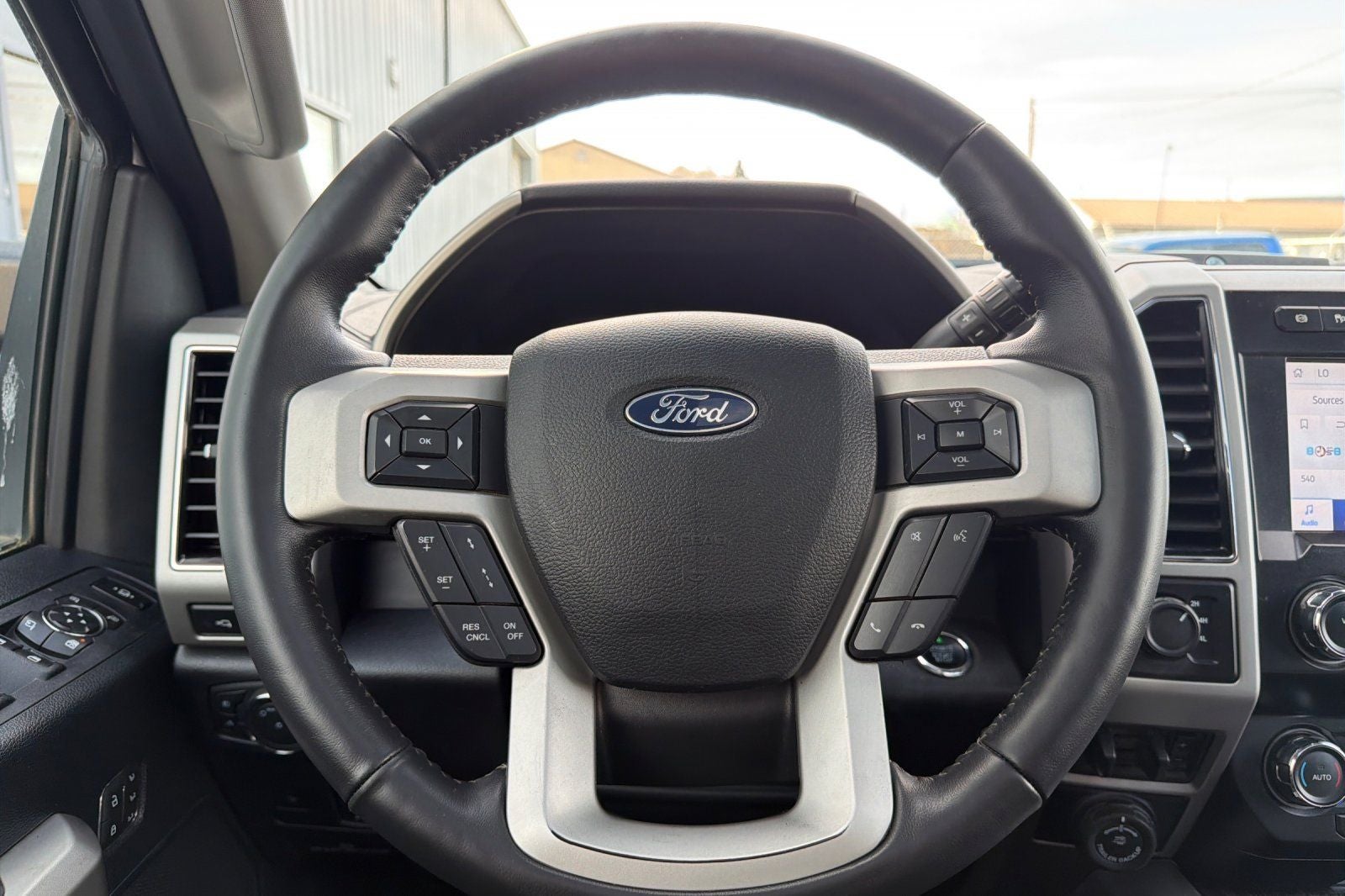 2020 Ford F-350SD Lariat