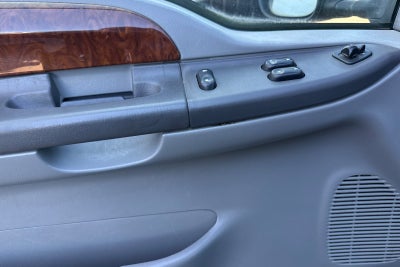 2003 Ford F-250SD Lariat