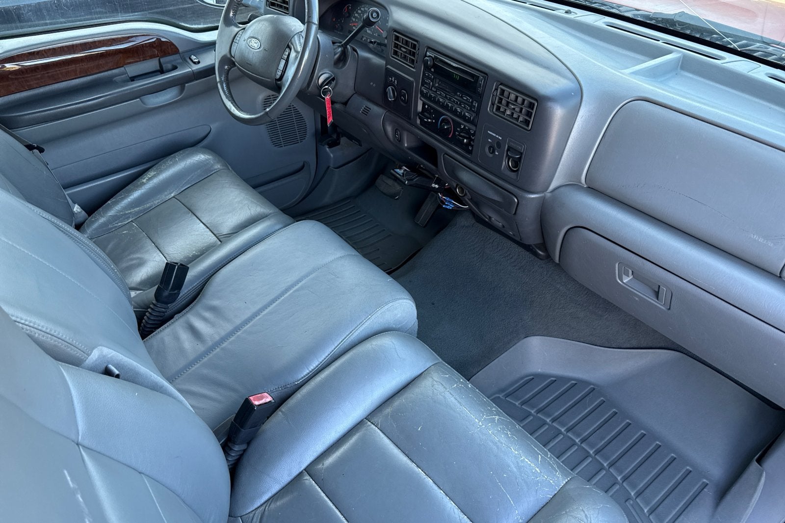 2003 Ford F-250SD Lariat