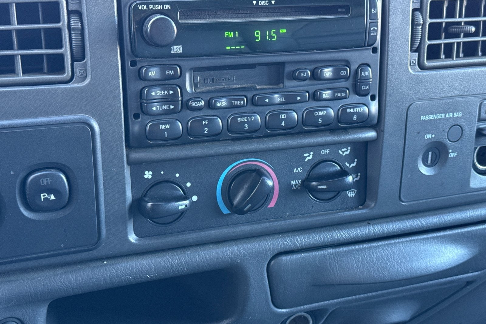 2003 Ford F-250SD Lariat