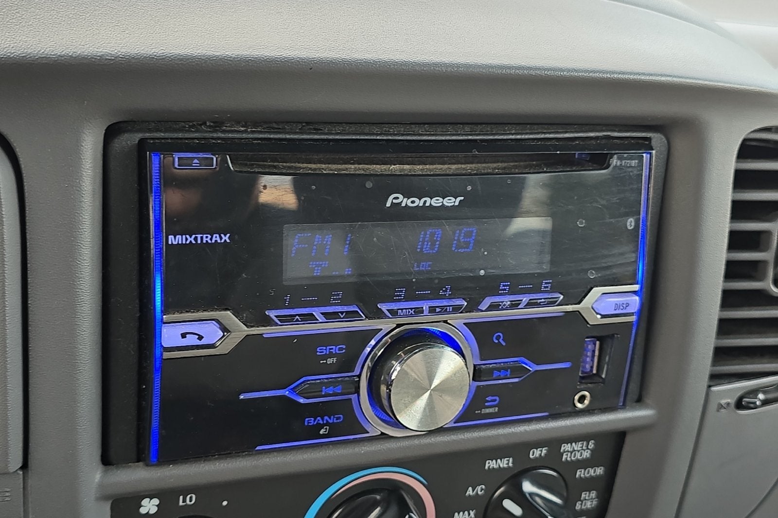 2002 Ford F-150 Base