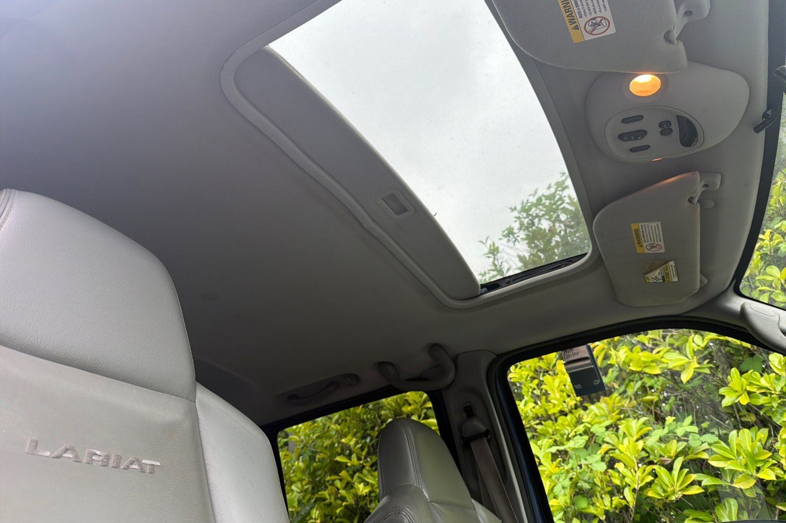 2004 Ford F-350SD Lariat
