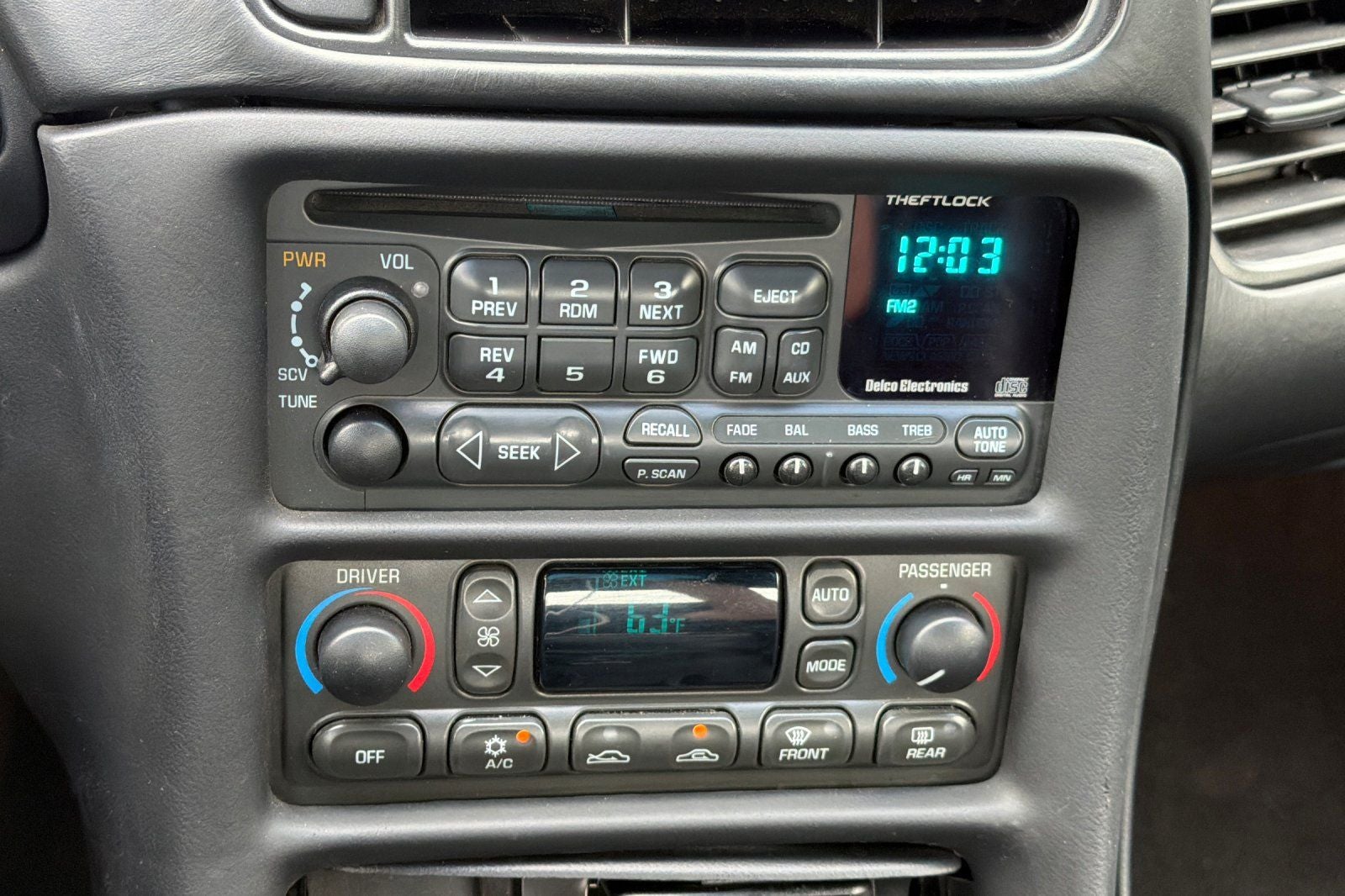 2003 Chevrolet Corvette Base