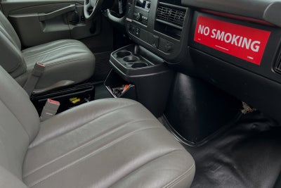 2017 Chevrolet Express 4500 Base Cutaway