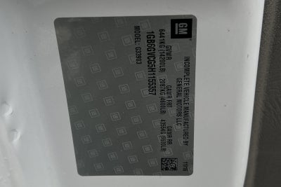 2017 Chevrolet Express 4500 Base Cutaway