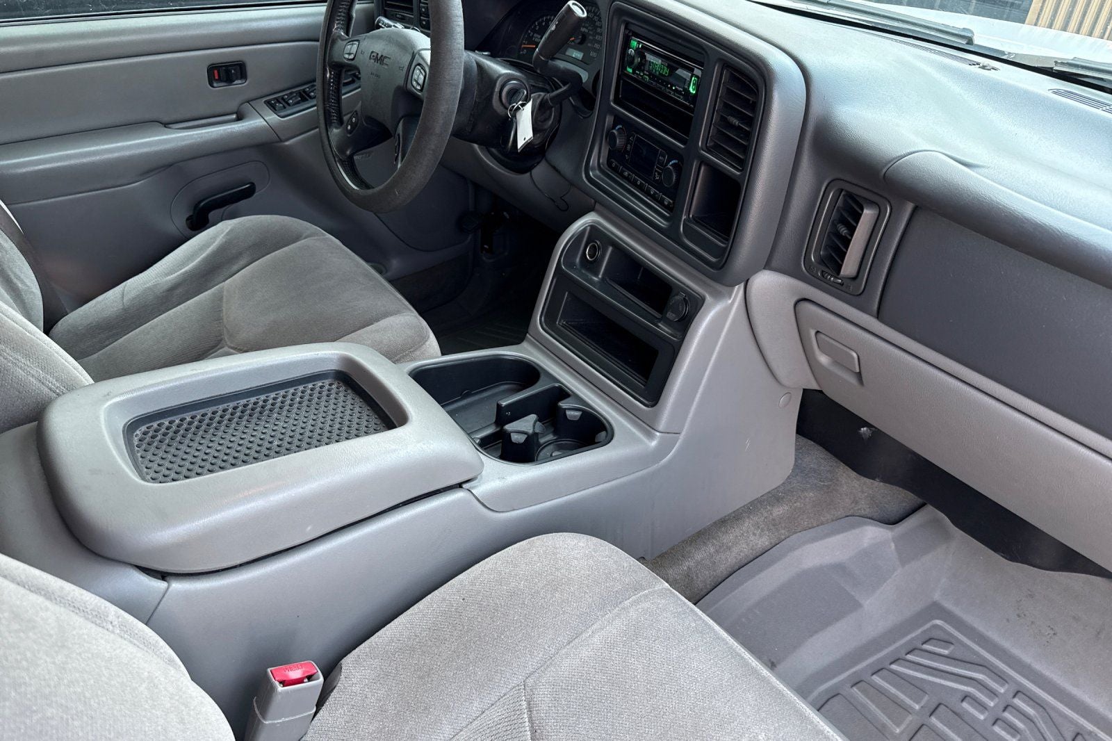 2005 GMC Yukon SLE