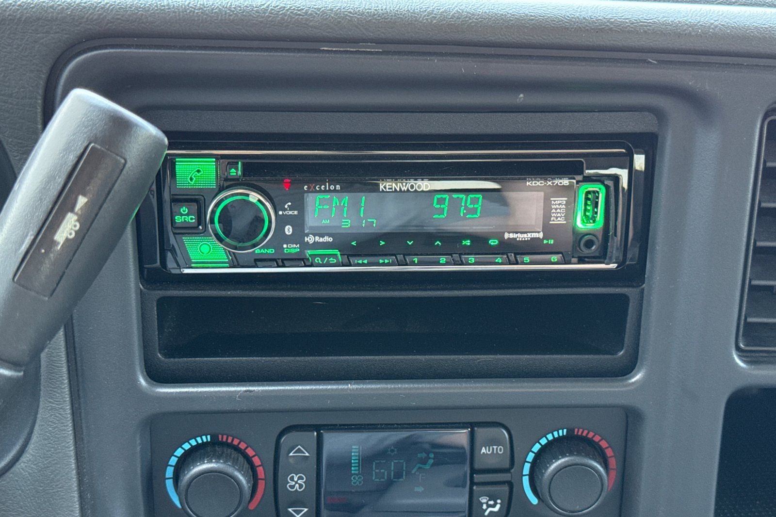 2005 GMC Yukon SLE